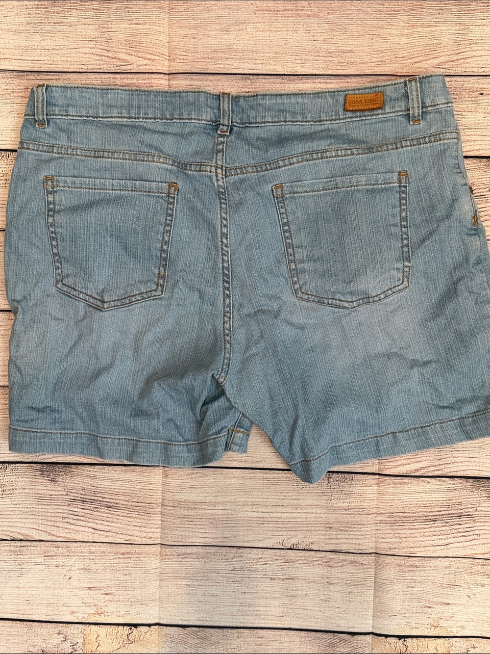 🇺🇸🇺🇸🇺🇸3 for 12$🇺🇸🇺🇸🇺🇸Ladies Shorts Bundle Women's Casual-14 - Picture 6 of 10